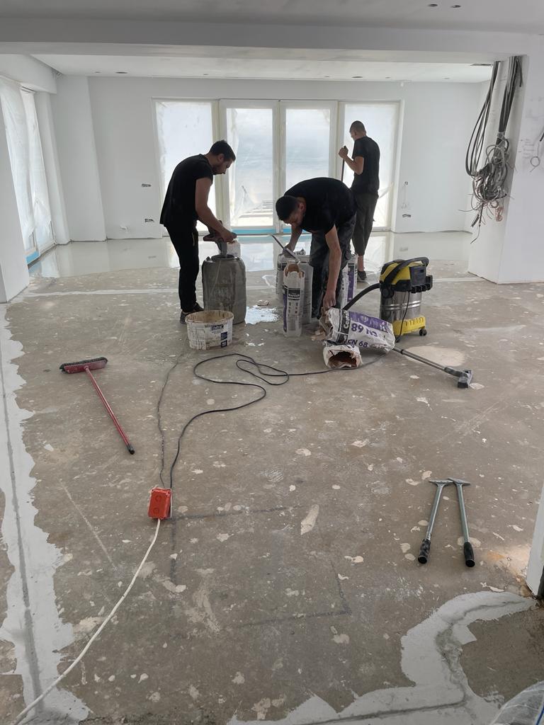 DYNAMIC GROUND SUPPORT (30)